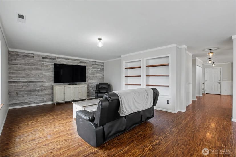 Property photo for 20221 52nd Avenue E, Spanaway photo 14