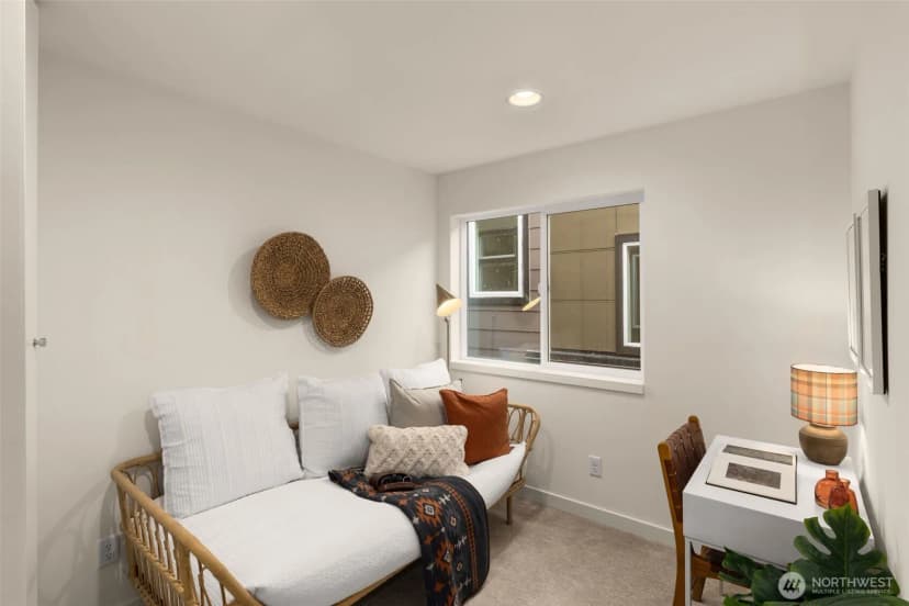Property photo for 9225 B Densmore Avenue N, Seattle photo 14