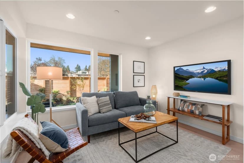 Property photo for 9225 B Densmore Avenue N, Seattle photo 5