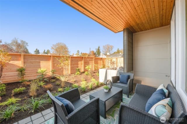 Property photo for 9225 B Densmore Avenue N, Seattle photo 3