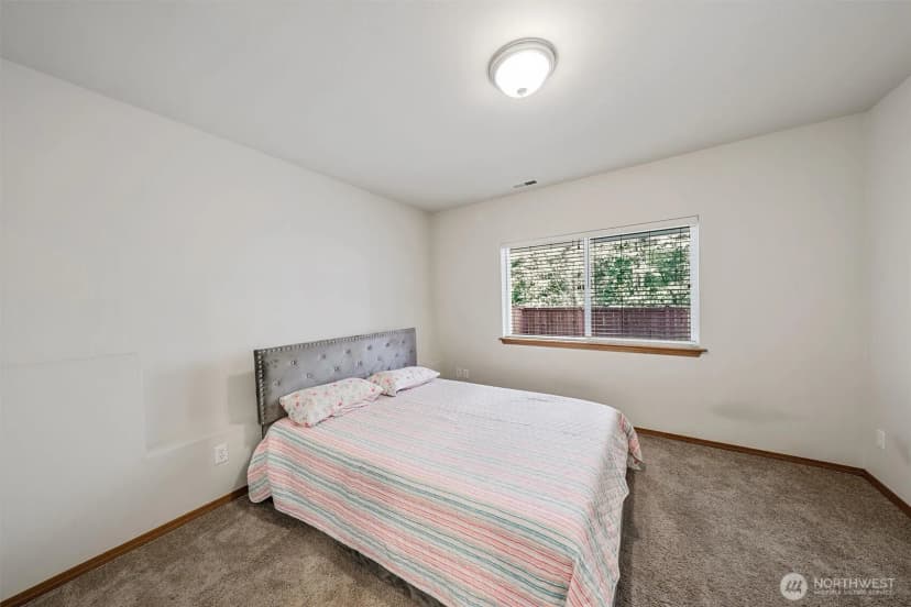 Property photo for 29524 63rd Court S, Auburn photo 17