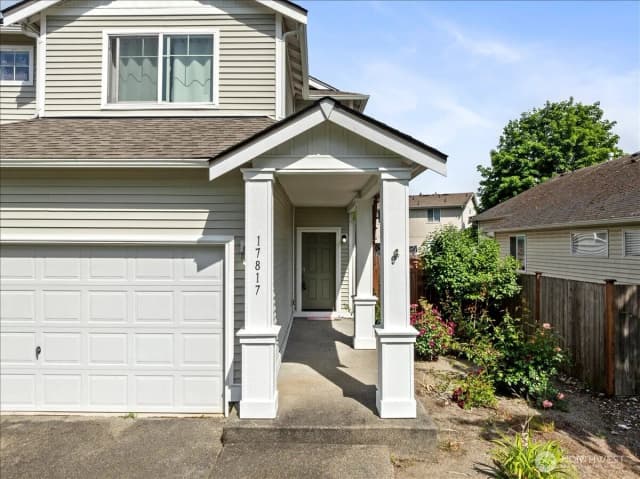 Property photo for 17817 36th Avenue E, Tacoma photo 2