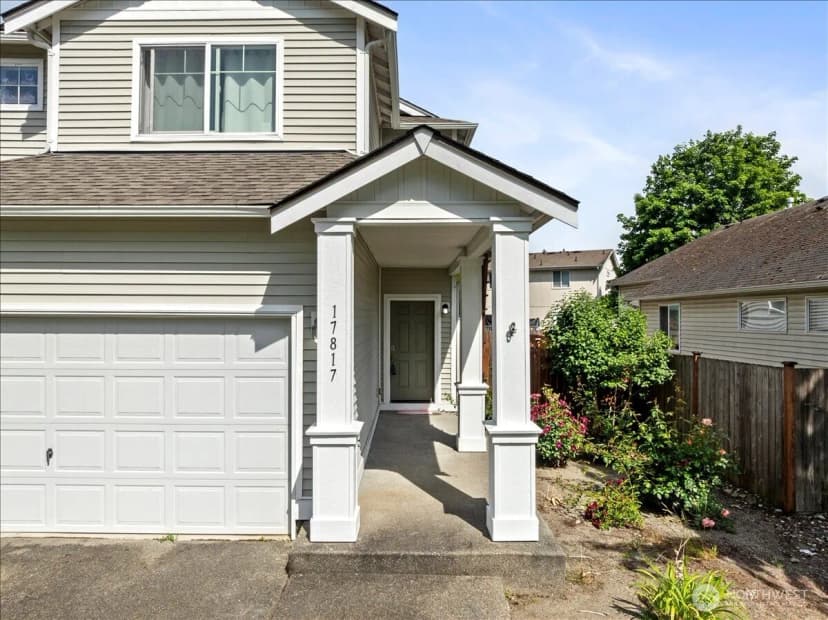 Property photo for 17817 36th Avenue E, Tacoma photo 2