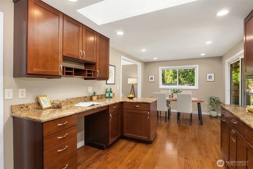 Property photo for 22018 Se 35th Street, Sammamish photo 8