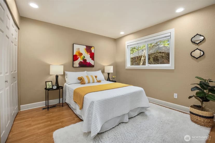 Property photo for 22018 Se 35th Street, Sammamish photo 9