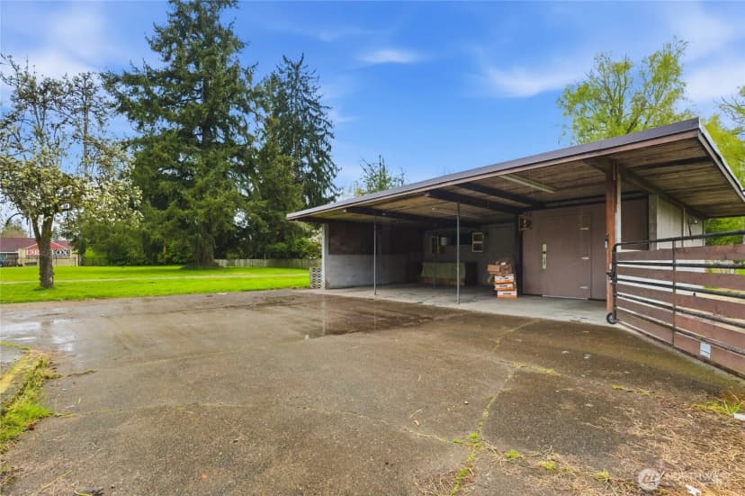 Property photo for 7316 166th Avenue E, Sumner photo 33