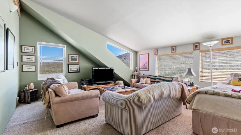 Property photo for 767 Bill Shaw Road, Pateros photo 29