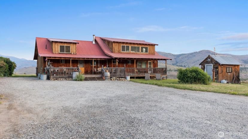 Property photo for 767 Bill Shaw Road, Pateros photo 3