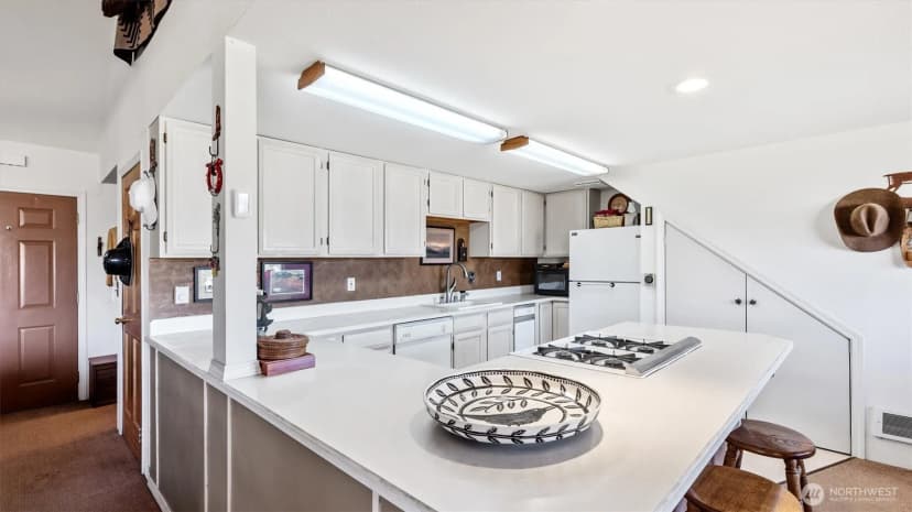 Property photo for 767 Bill Shaw Road, Pateros photo 9