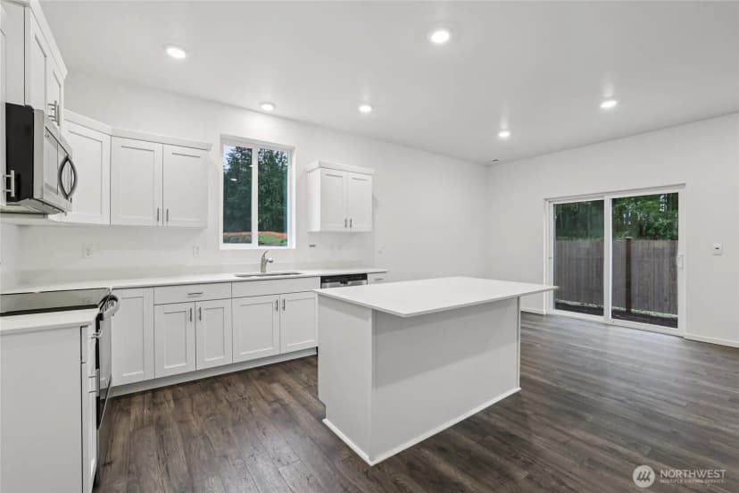 Property photo for 10734 188th Street E #1023, Puyallup photo 13