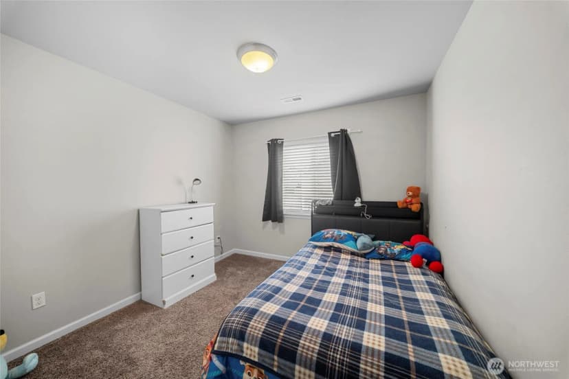 Property photo for 9966 Dotson Street Se, Yelm photo 17