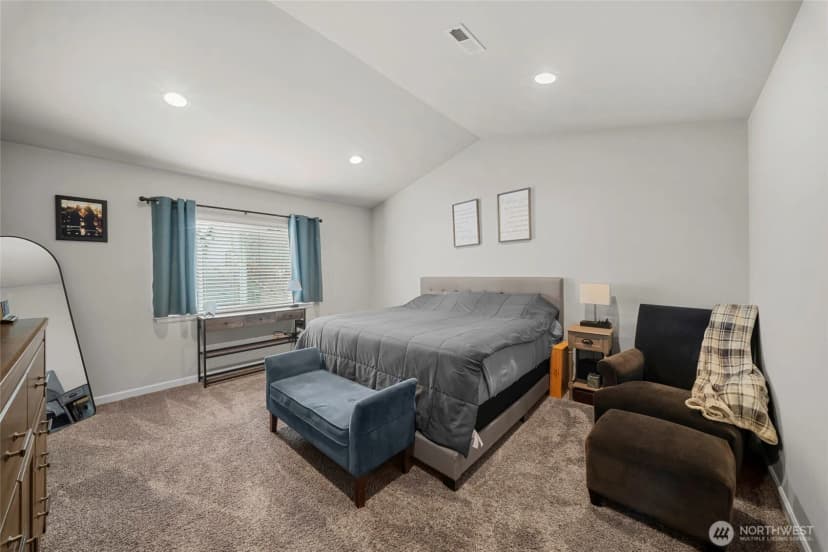 Property photo for 9966 Dotson Street Se, Yelm photo 18