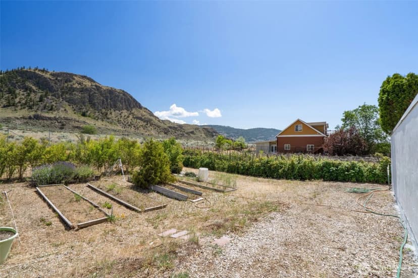 Property photo for 16 Westlund Drive, Oroville photo 32