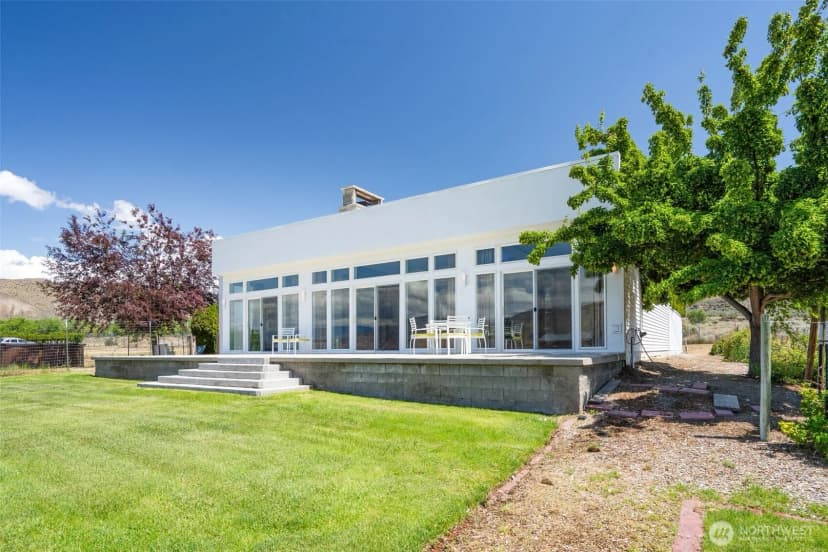 Property photo for 16 Westlund Drive, Oroville photo 2