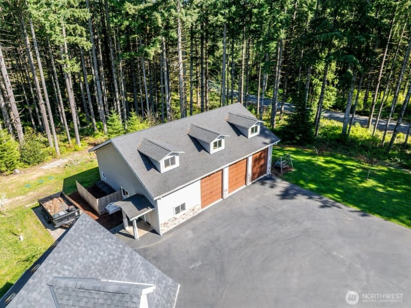 Property photo for 411 Five Peaks Drive, Kalama photo 36
