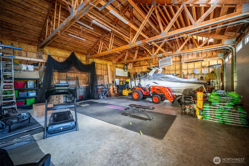 Property photo for 411 Five Peaks Drive, Kalama photo 32