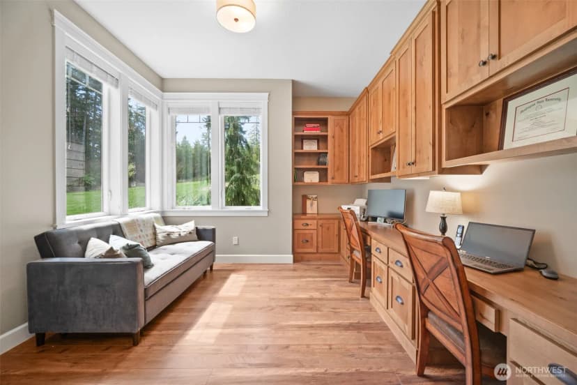 Property photo for 411 Five Peaks Drive, Kalama photo 6