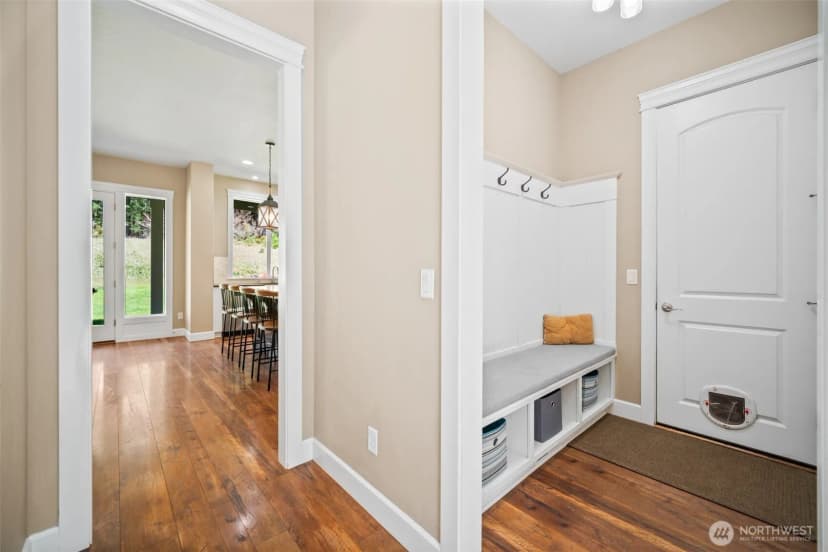 Property photo for 411 Five Peaks Drive, Kalama photo 19