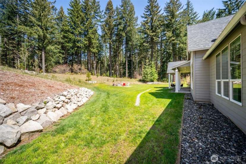 Property photo for 411 Five Peaks Drive, Kalama photo 28