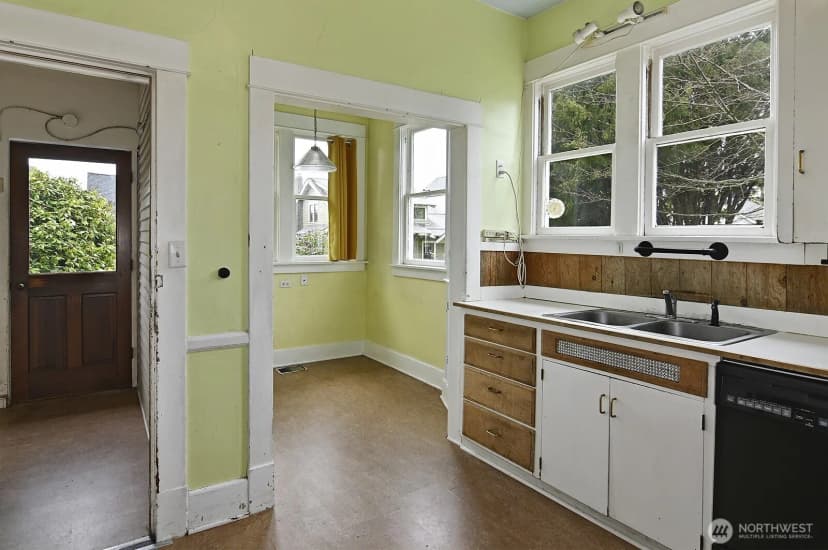 Property photo for 3244 Nw 64th Street, Seattle photo 14