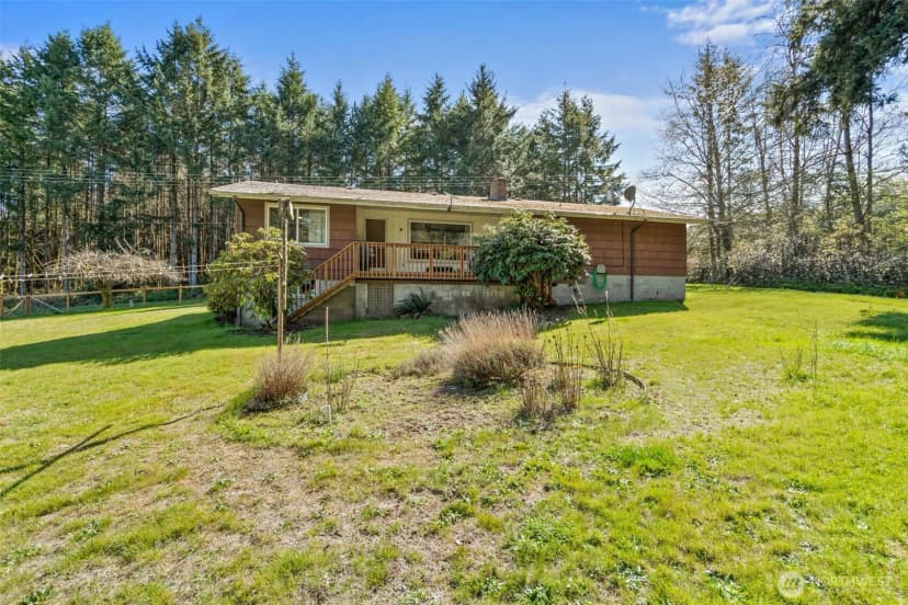 Property photo for 810 King Road, Winlock photo 24