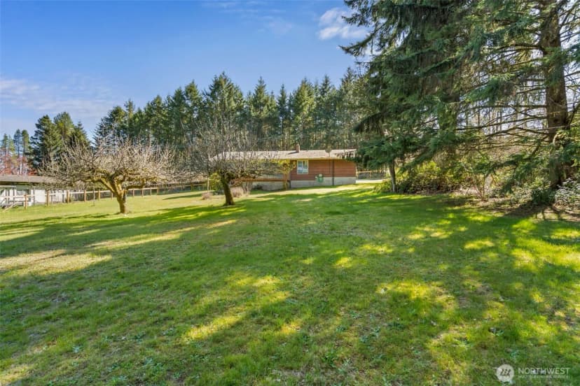 Property photo for 810 King Road, Winlock photo 25