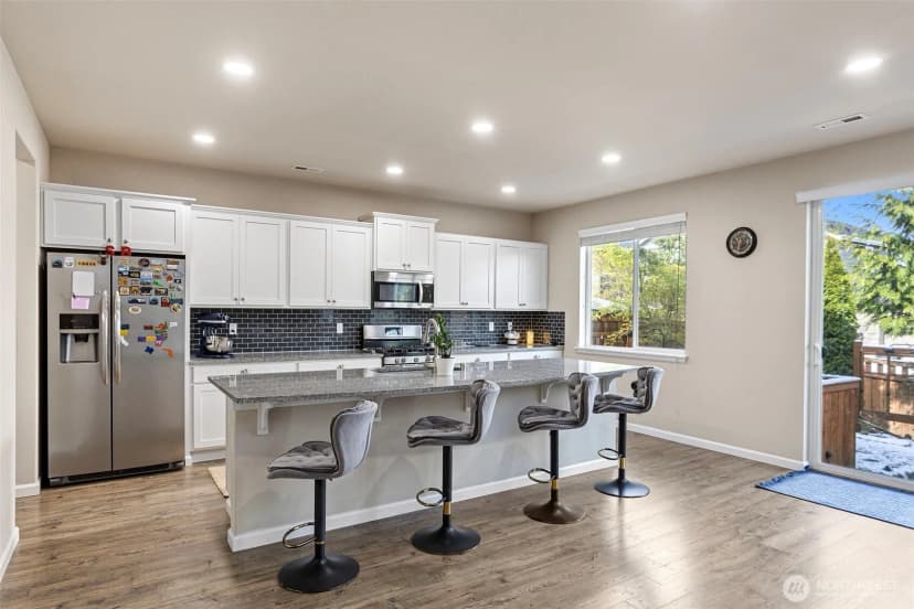 Property photo for 18439 138th Street E, Bonney Lake photo 8