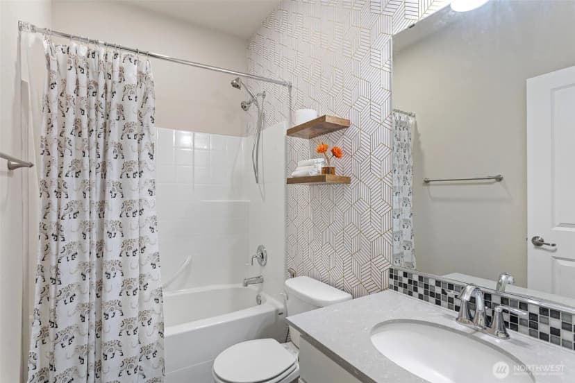 Property photo for 18439 138th Street E, Bonney Lake photo 15