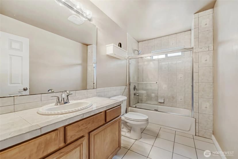 Property photo for 11031 Cornell Avenue S, Seattle photo 22