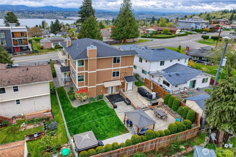 Property photo for 11031 Cornell Avenue S, Seattle photo 35