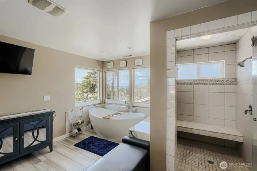 Property photo for 11031 Cornell Avenue S, Seattle photo 12