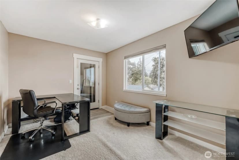 Property photo for 11031 Cornell Avenue S, Seattle photo 19