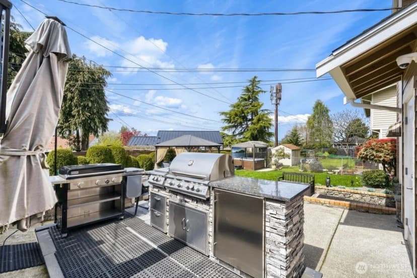 Property photo for 11031 Cornell Avenue S, Seattle photo 28
