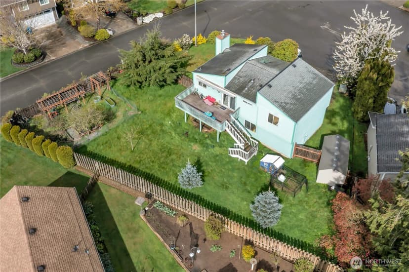 Property photo for 11305 Se 228th Place, Kent photo 18