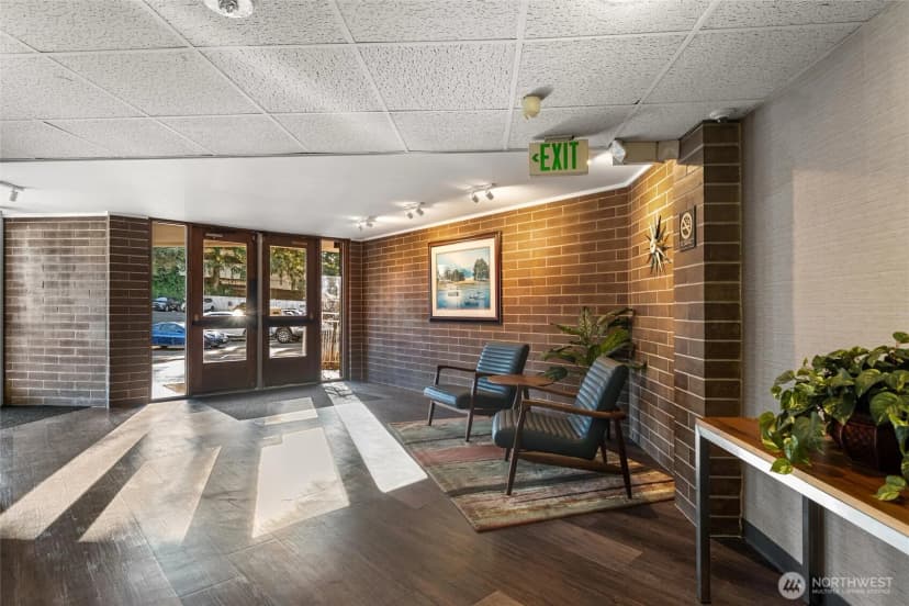 Property photo for 9500 Rainier Avenue S #507, Seattle photo 32