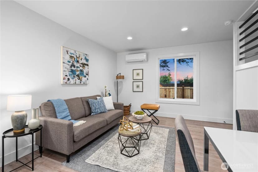 Property photo for 9731 13th Avenue Nw, Seattle photo 12