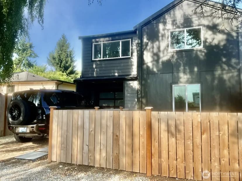 Property photo for 9731 13th Avenue Nw, Seattle photo 2