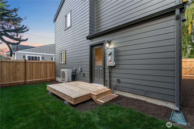 Property photo for 9731 13th Avenue Nw, Seattle photo 26