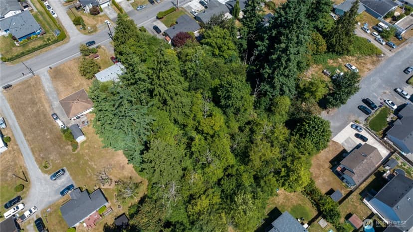 Property photo for 2 Xx 106th Street Se, Everett photo 9
