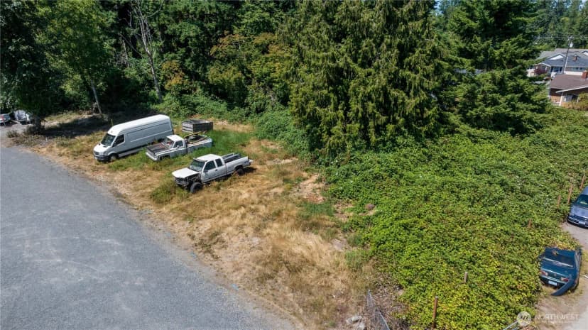 Property photo for 2 Xx 106th Street Se, Everett