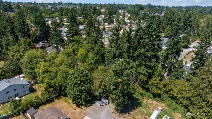 Property photo for 2 Xx 106th Street Se, Everett photo 13