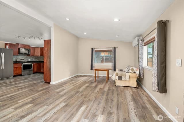 Property photo for 8628 358th Street S, Roy photo 5