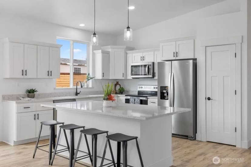 Property photo for 334 Spring Circle Sw, Mattawa photo 6