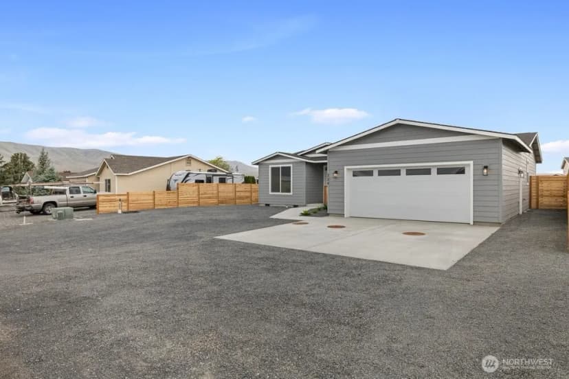 Property photo for 334 Spring Circle Sw, Mattawa photo 26