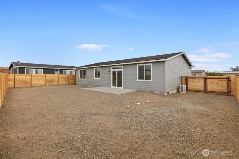 Property photo for 334 Spring Circle Sw, Mattawa photo 27
