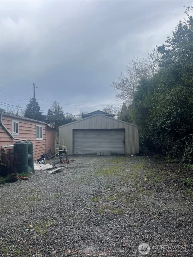 Property photo for 3101 S Walden Street, Seattle photo 3