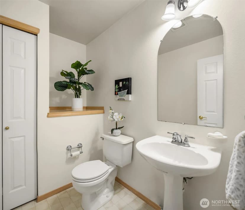 Property photo for 5735 14th Dr W #b-1, Everett photo 7