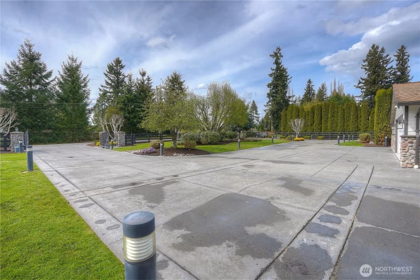 Property photo for 30815 Webster Road E, Eatonville photo 36