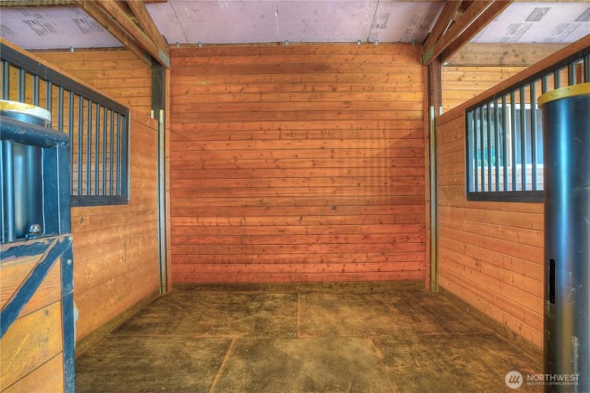Property photo for 30815 Webster Road E, Eatonville photo 31