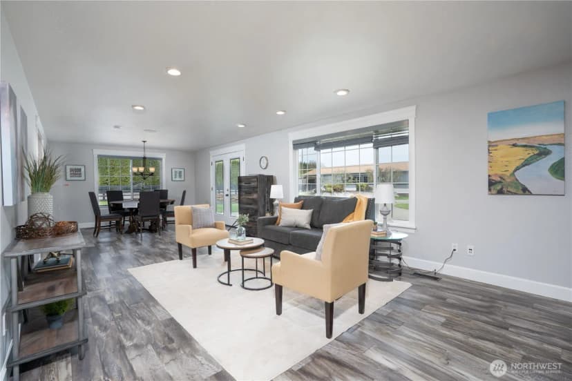 Property photo for 30815 Webster Road E, Eatonville photo 6